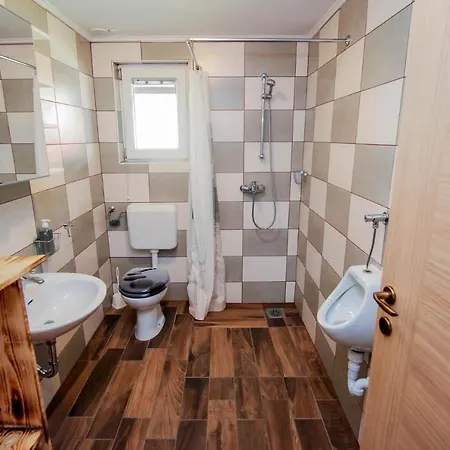 Апартаменты Apartmaji Pri Kozmavo - Little House Бохинь