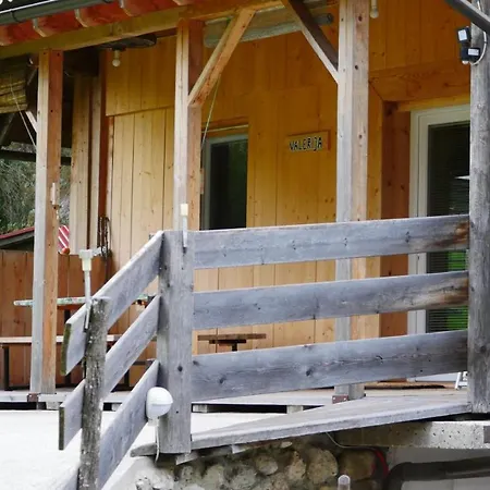 Apartmaji Pri Kozmavo - Little House *