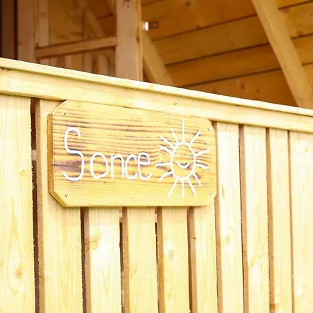 Apartmaji Pri Kozmavo - Little House *