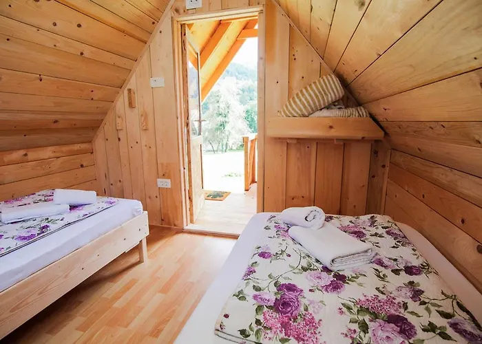Apartmaji Pri Kozmavo - Little House * Bohinj