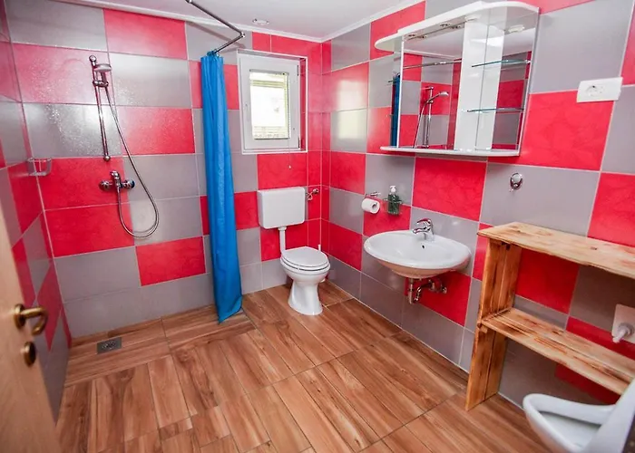 Daire Apartmaji Pri Kozmavo - Little House Bohinj