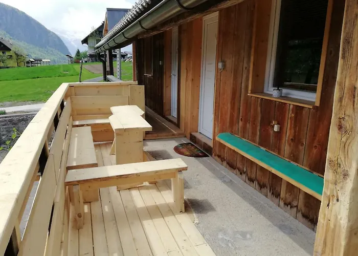 Apartmaji Pri Kozmavo - Little House Bohinj